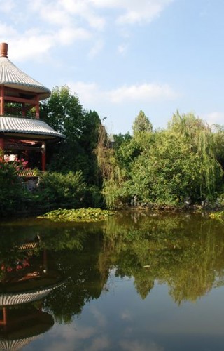 东区